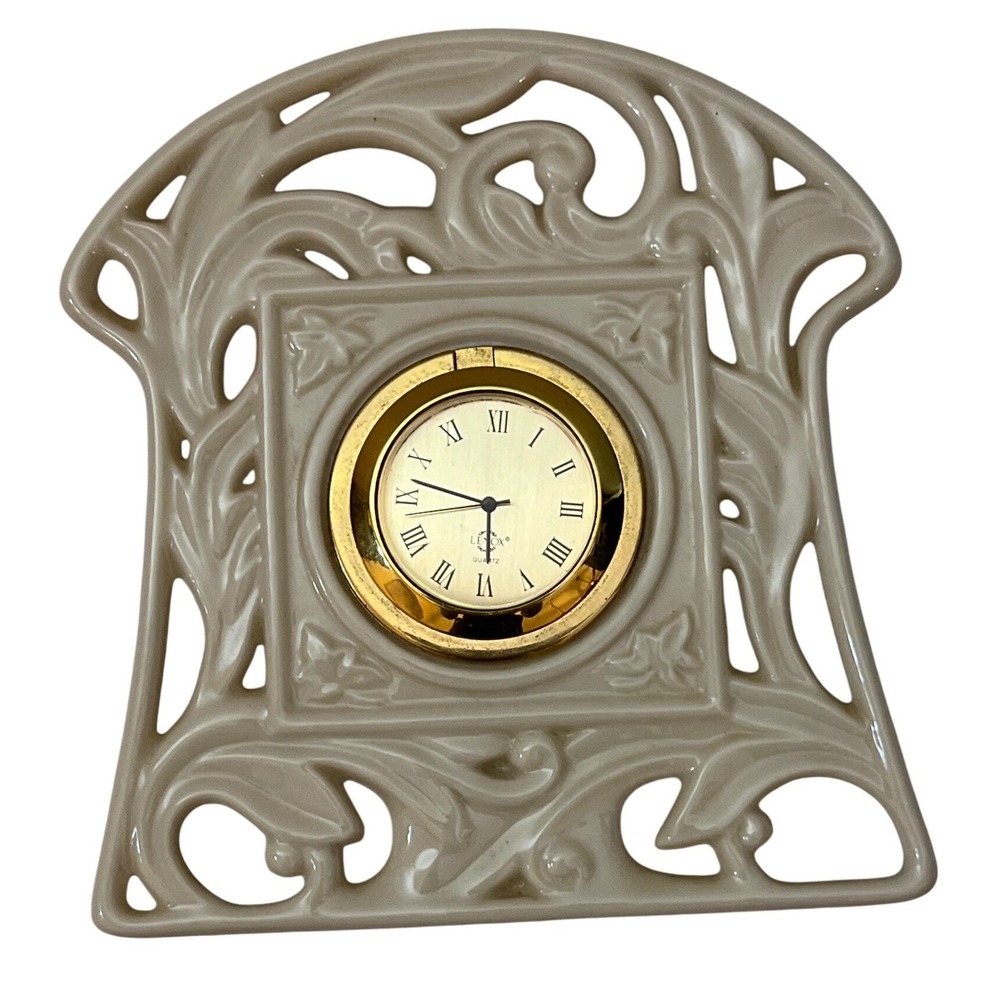 UNTESTED Vintage Lenox‎ Timely Traditions Beige Arched Pierced Clock